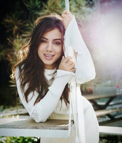 Anitta Surge Loira Brincam Parece Uma Barbiezinha Seguidores Confira Anitta Surge Loira Brincam Parece Uma Barbiezinha Seguidores Confira