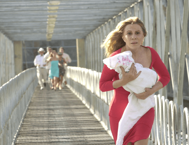 Zé Paulo Cardeal / Globo Renata Sorrah em Senhora do Destino