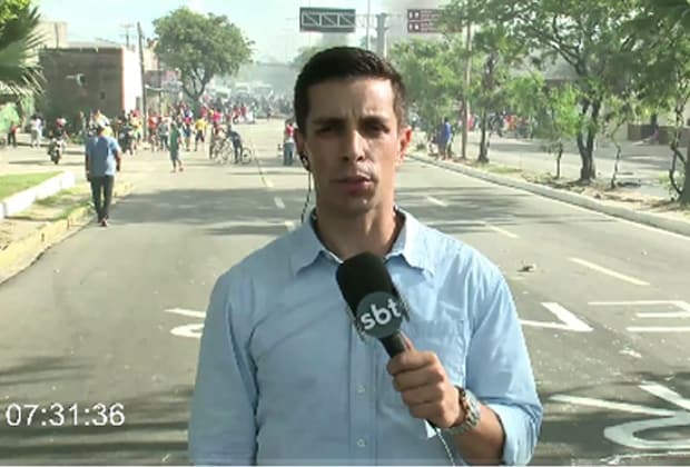No Recife, repórter do SBT é roubado durante cobertura da greve