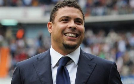 Ronaldo Fenômeno está sendo processado por ex-affair