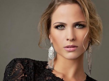 No ar em “Cordel Encantado”, Luiza Valdetaro abandona TV e investe em plano B