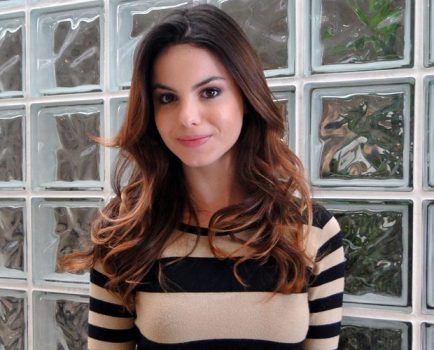 Sthefany Brito surpreende e anuncia que está casada; veja