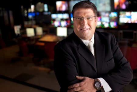 Luciano Faccioli é solução para a Record, mas veto impede