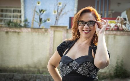 Aos 45 anos, Guta Stresser pensa em adotar criança