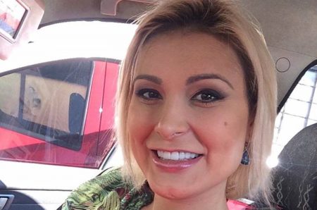 Andressa Urach come pão contaminado e se desespera: “Fiz uma oração”
