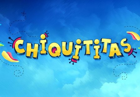 Ex-Chiquititas abusa no decote e posa de coelhinha no Halloween