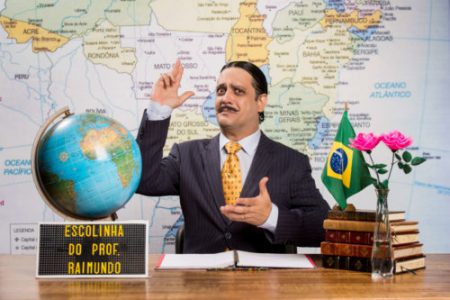 Lúcio Mauro Filho revive personagem do pai na “Escolinha” e emociona