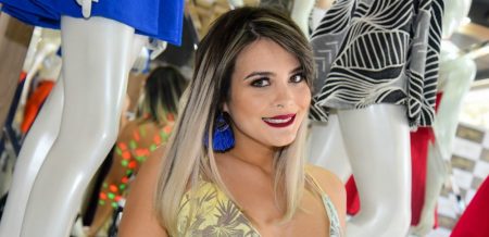Geisy Arruda dá selinho em Marcos Harter, que dispara: “Tô solteirinho”