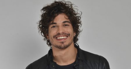 Douglas Sampaio rebate acusação de agressão: “Aproveitadora”