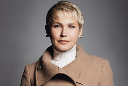 Xuxa faz desabafo emocionado no Dia das Mães: “Ela não morreu no meu coração”