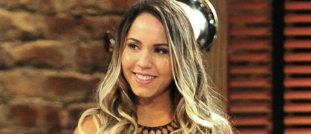 Em visita à feira de sexo, Mulher Melão revela ser conservadora