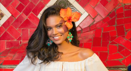 Aline Dias volta às novelas em “O Tempo Não Para”