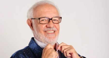 Ney Latorraca revive Barbosa em participação no “Tá no Ar”