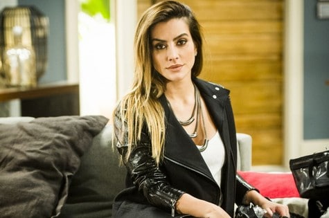 Cleo Pires investirá pesado na carreira de cantora em 2018: “Trabalhando duro”