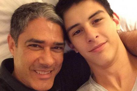 Discreto, filho de William Bonner surpreende com foto ao lado de affair