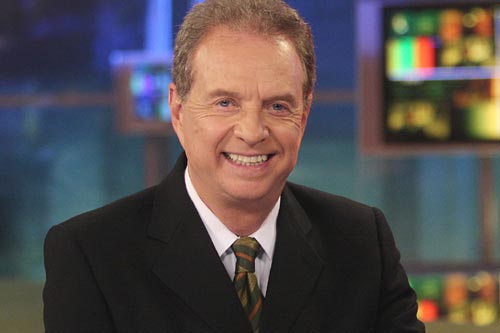 Divulgação / SBT Jornalista Hermano Henning entra com ação contra o SBT; entenda