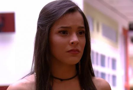 Após Ana Clara ultrapassá-la em número de seguidores, Emilly dispara: “Os meus são reais”