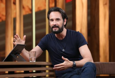 Rodrigo Santoro surge diferente para personagem na “Turma da Mônica”