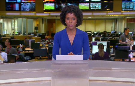 Maju Coutinho erra nome de jornalista ao vivo e pede desculpas