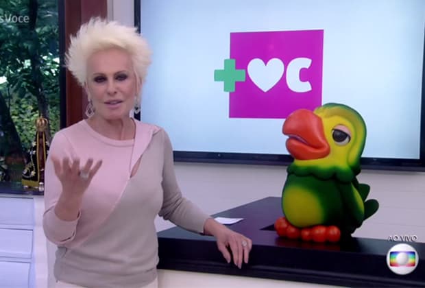 Ana Maria Braga manda um "puta beijo" para Ney Latorraca, se desculpa, canta música católica e internet não perdoa