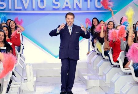 Audiência da TV: Silvio Santos chega à liderança contra filme da Globo