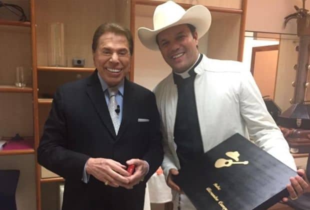 Divulgação/ SBT Silvio Santos volta das férias mais comportado em gravação de programa