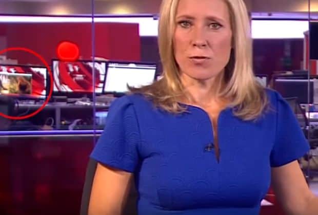 Reprodução BBC exibe cena erótica por acidente durante telejornal ao vivo