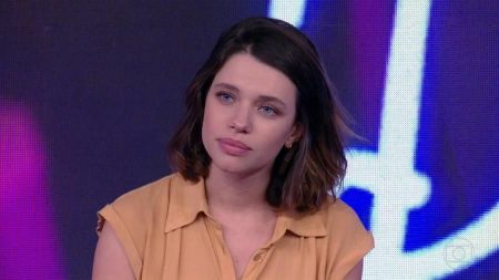 Bruna Linzmeyer revela assédio dos homens: “Quase todos os dias”