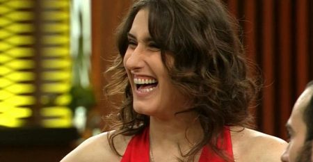 Paola Carosella anuncia programa solo na Band e revela nome