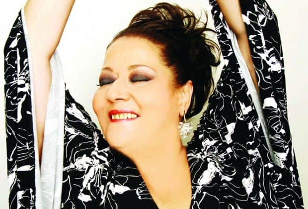 Cantora Célia morre aos 70 anos em São Paulo