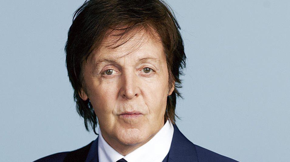 Paul McCartney faz gesto inusitado em show e causa estranheza