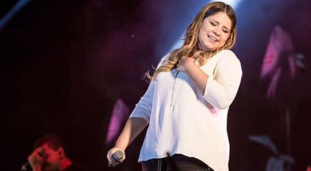 Marília Mendonça fala da segunda temporada de “13 Reasons Why” e faz alerta