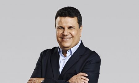 Téo José deixa a Band após 12 anos