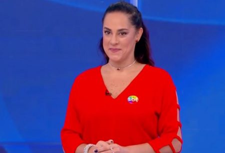 Silvia Abravanel cai no choro e afirma sofrer complô para sair de programa do SBT