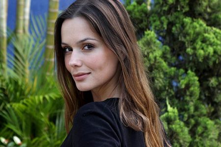 Saiba por que Graziella Schmitt deixou o elenco de “Jezabel”, da Record