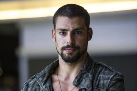 Paparazzo não planejava fotografar Cauã Reymond sem roupa