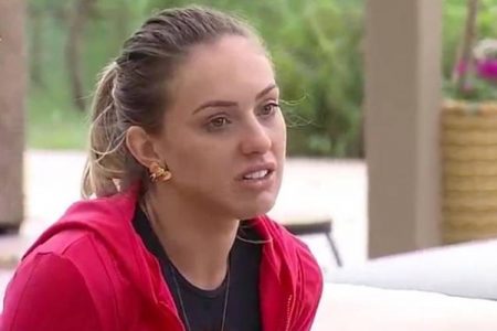 Após agressões, Monick Camargo toma atitude com noivo e choca os fãs