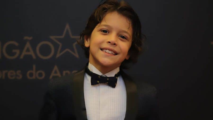 Filho de Bibi em “A Força do Querer”, João Bravo fará o filme “Crô em Família”