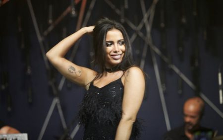 Anitta consegue quase um milhão de novos seguidores após “Vai Malandra”