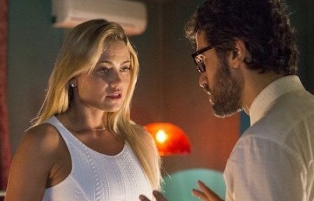 “O Outro Lado do Paraíso”: Suzy surta ao flagrar marido com amante: “Minhas calcinhas!”