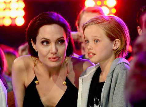 Filha de Jolie e Pitt se acidentou em festas de fim de ano
