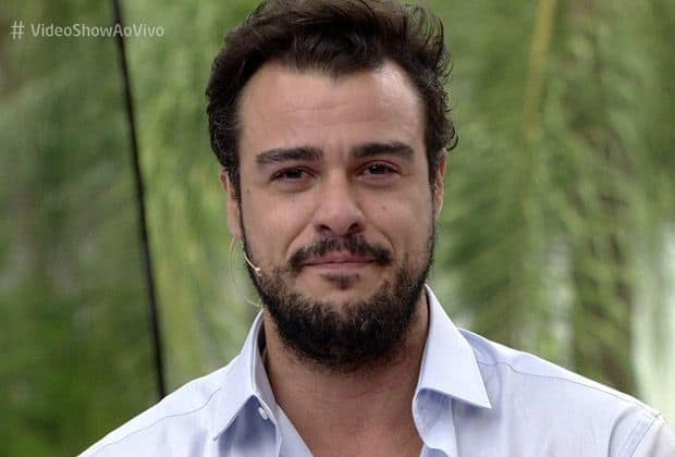 Joaquim Lopes comete gafe e chama atriz da Globo de mula