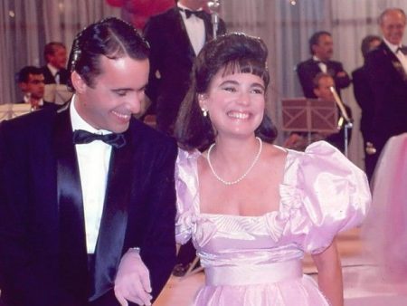 “A gente entra em campo pra ganhar”, diz Regina Duarte sobre par com Tony Ramos