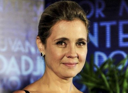 Veja Adriana Esteves como Laureta, a “irmã baiana” de Carminha que promete agitar “Segundo Sol”