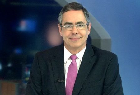 Ameaçado de processo, âncora da Band afirma que ajudará em investigações contra a Universal