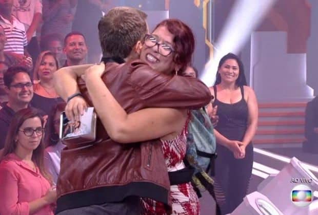 Reprodução BBB18: Mara é eliminada com 55,45% e pede "Fora, Temer!" ao vivo