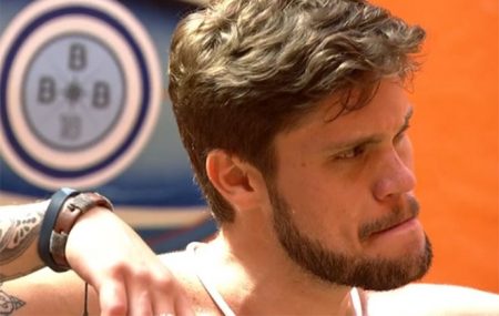 Ana Paula e Patrícia detonam Breno no BBB18: “Só sabe transar e beijar na boca”