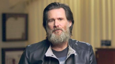 Em protesto contra o Facebook, Jim Carrey deleta conta e vende ações