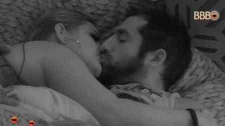 BBB18: “Vou sentir muita falta de você”, diz Patrícia a Kaysar