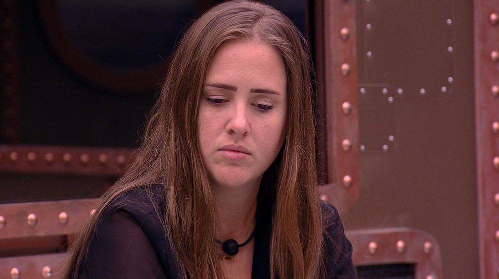 BBB18 – Após discussão, Patrícia vai às lágrimas e desabafa: “Não sou falsa”